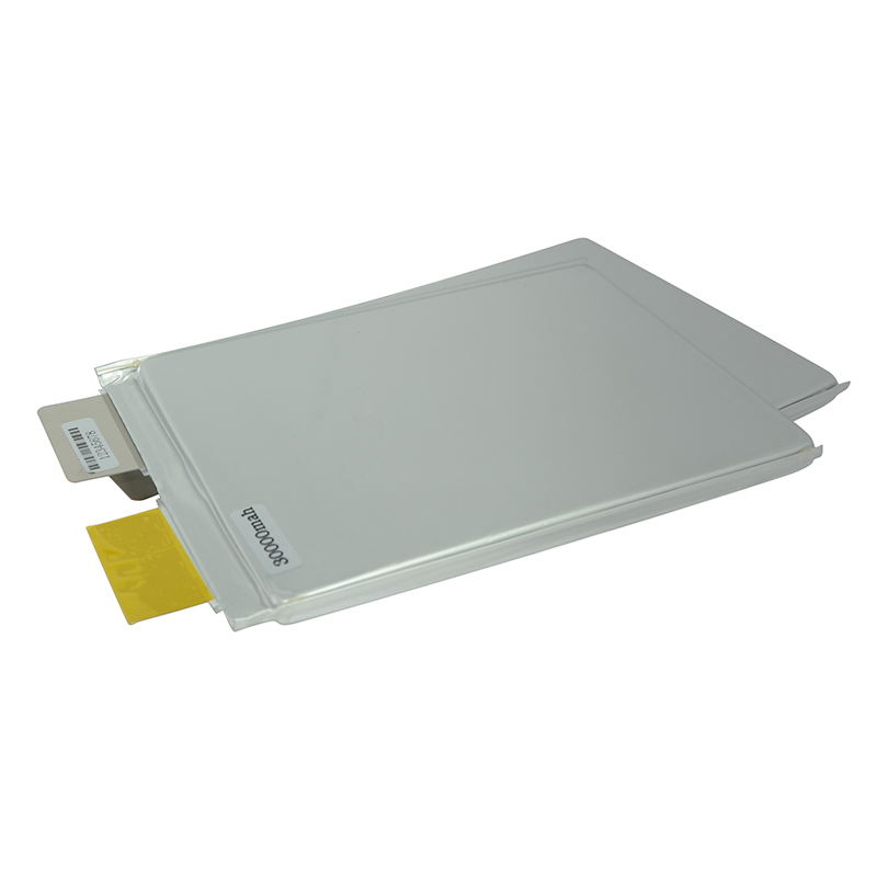 寒冷地飛行用ドローン全固体電池